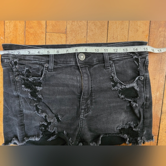 American Eagle Hi-Rise shortie - Picture 5 of 6